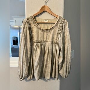 Feminine Spring blouse